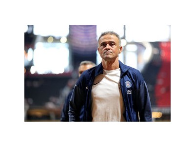 PSG 루이스 엔리케 감독과 재계약 논의 중