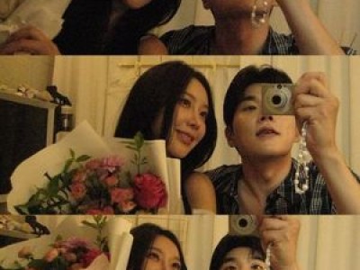 이인권 아나운서와 최정윤 공개열애에 팬들 반응 뜨거움